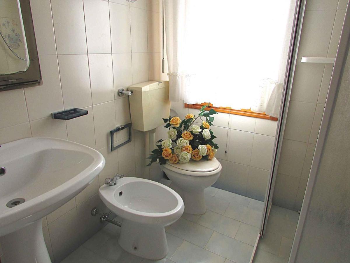 Holiday Home In Bibione 24439 Bagian luar foto